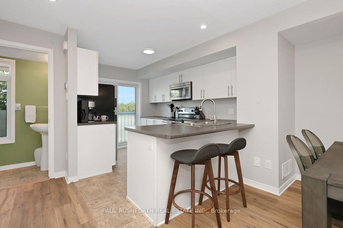 Photo 11 of 243 Eric Czapnik Way, Ottawa, Bilberry Creek/Queenswood Heights — HOMEH
