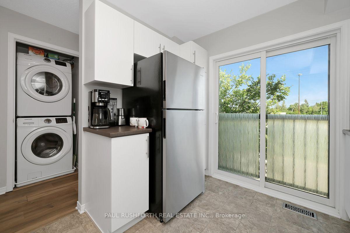 Photo 14 of 243 Eric Czapnik Way, Ottawa, Bilberry Creek/Queenswood Heights — HOMEH