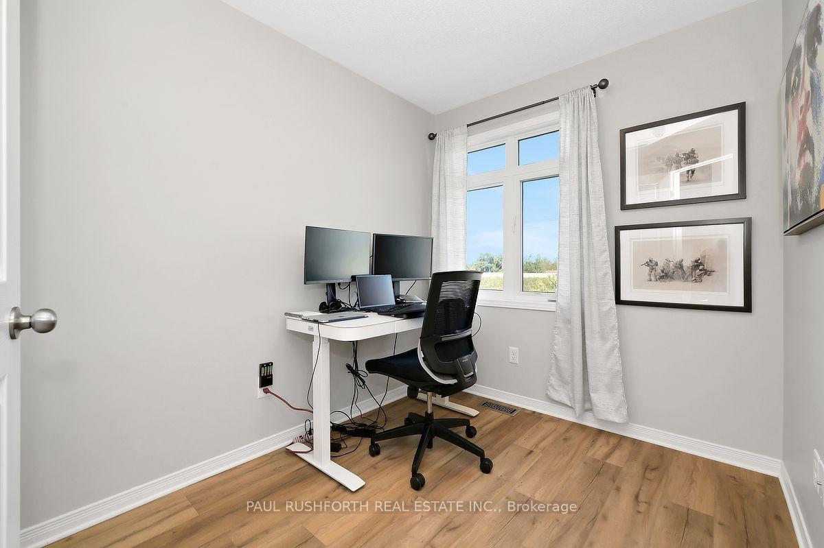 Photo 20 of 243 Eric Czapnik Way, Ottawa, Bilberry Creek/Queenswood Heights — HOMEH