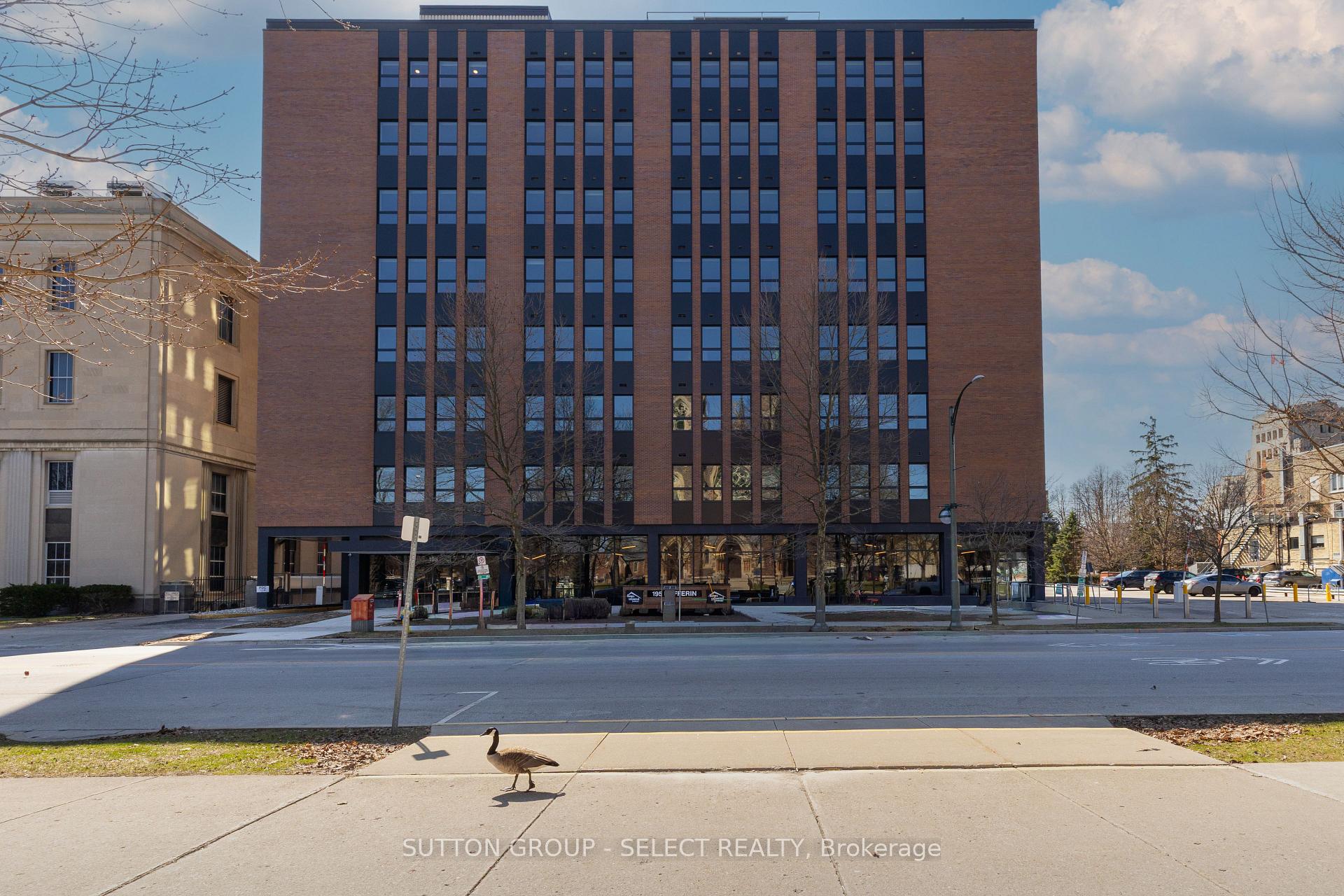 Photo of Unit 213, 195 Dufferin Avenue