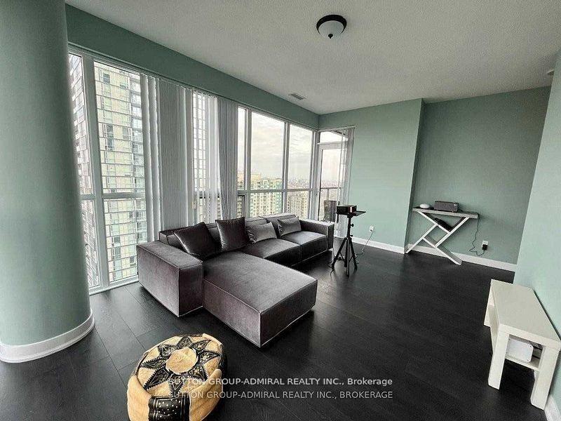 Photo 11 of 5168 Yonge Street, North York, Willowdale West — HOMEH