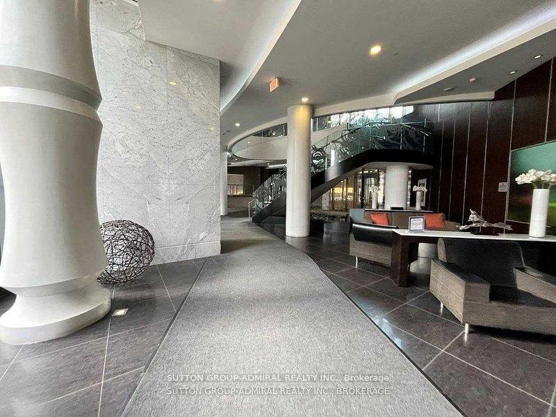 Photo 18 of 5168 Yonge Street, North York, Willowdale West — HOMEH