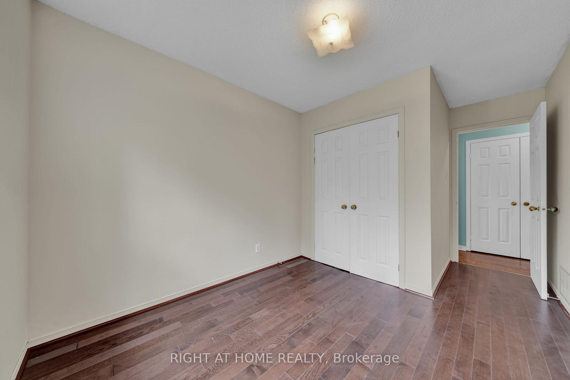 Photo 12 of 138 45th Street N, Wasaga Beach — HOMEH