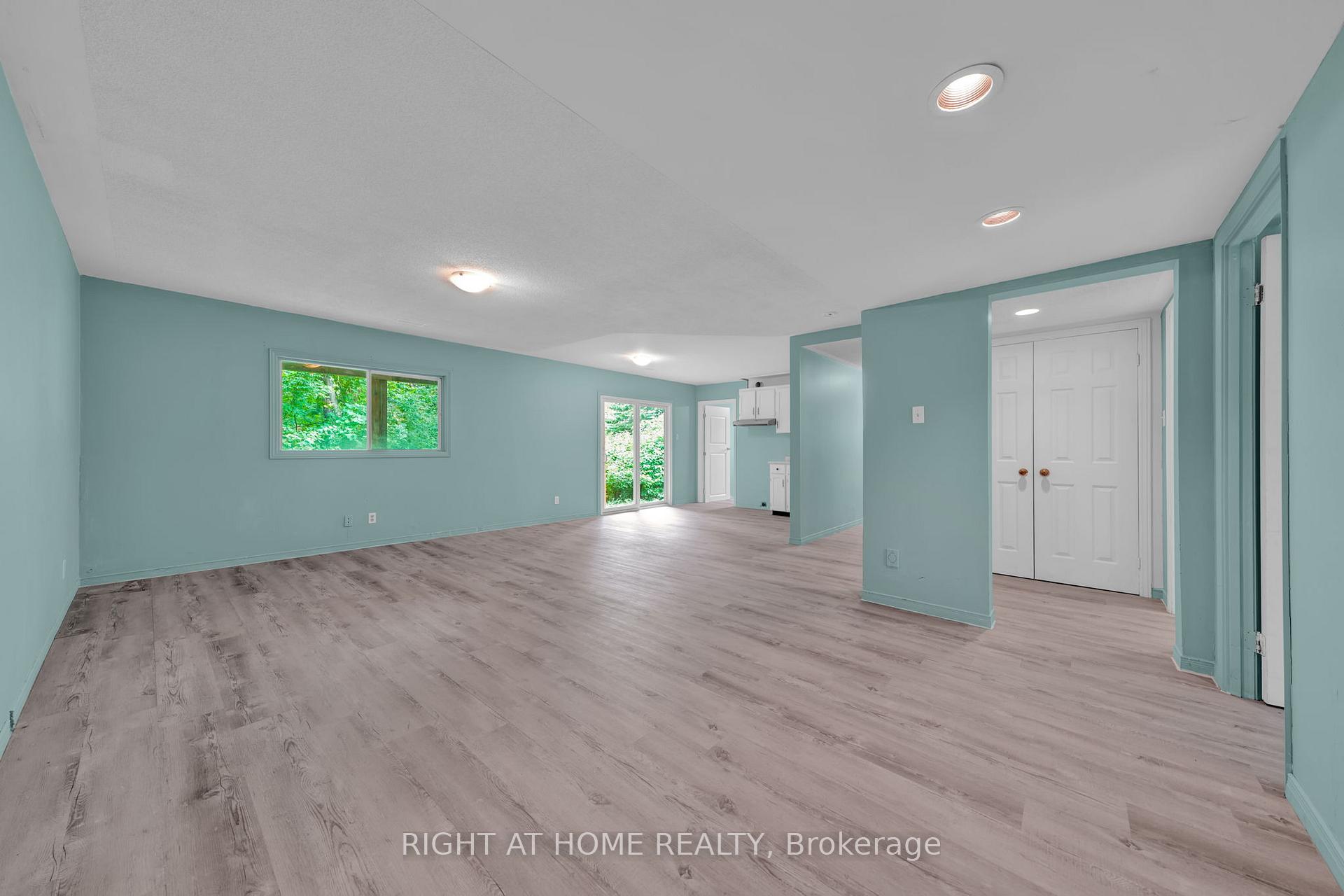 Photo 17 of 138 45th Street N, Wasaga Beach — HOMEH