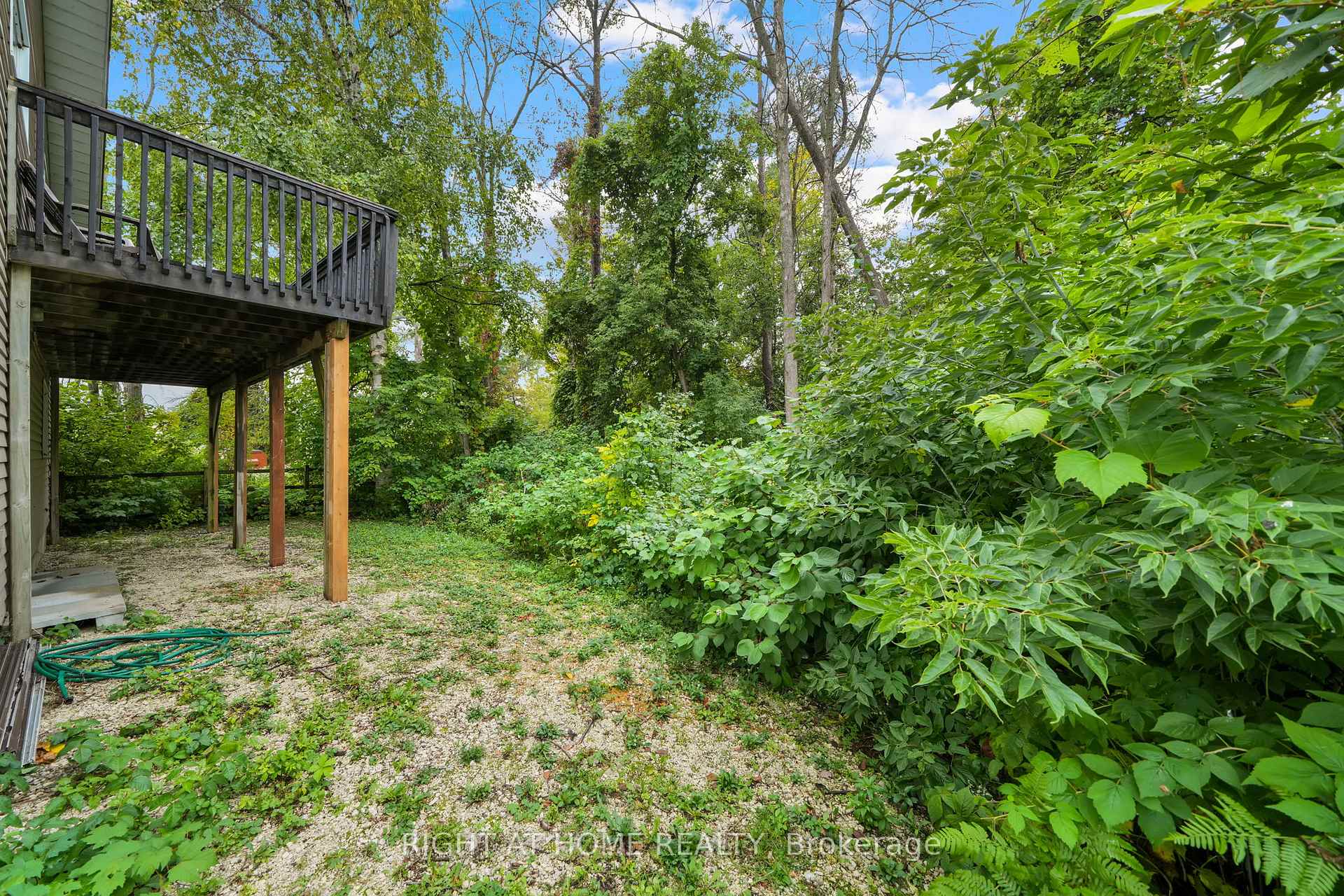 Photo 23 of 138 45th Street N, Wasaga Beach — HOMEH