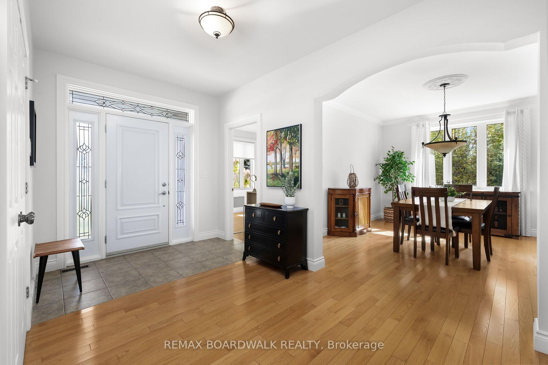 Photo 6 of 136 Macpherson Way, Drummond/North Elmsley, Drummond N Elmsley (Drummond) Twp — HOMEH