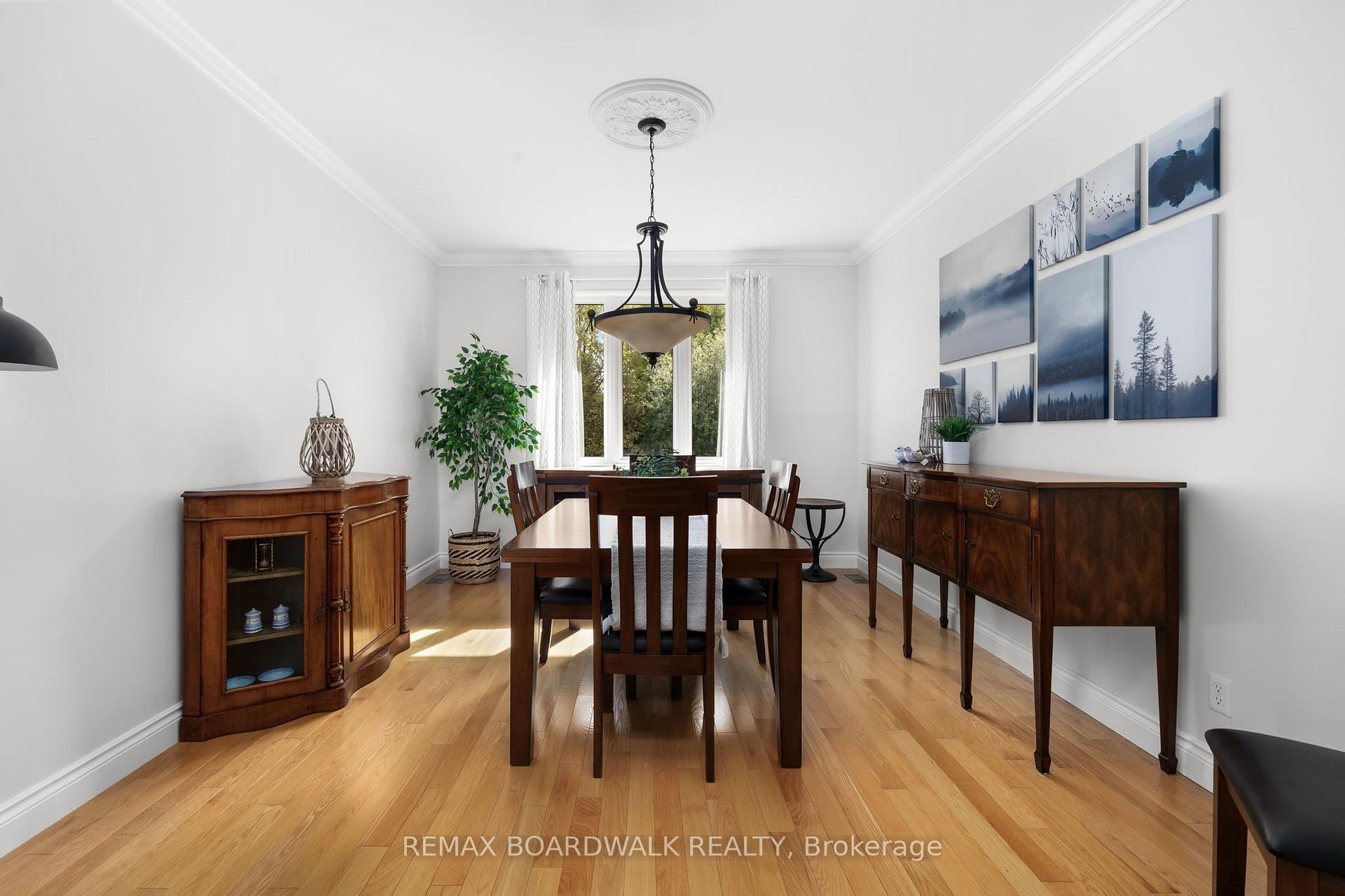 Photo 8 of 136 Macpherson Way, Drummond/North Elmsley, Drummond N Elmsley (Drummond) Twp — HOMEH