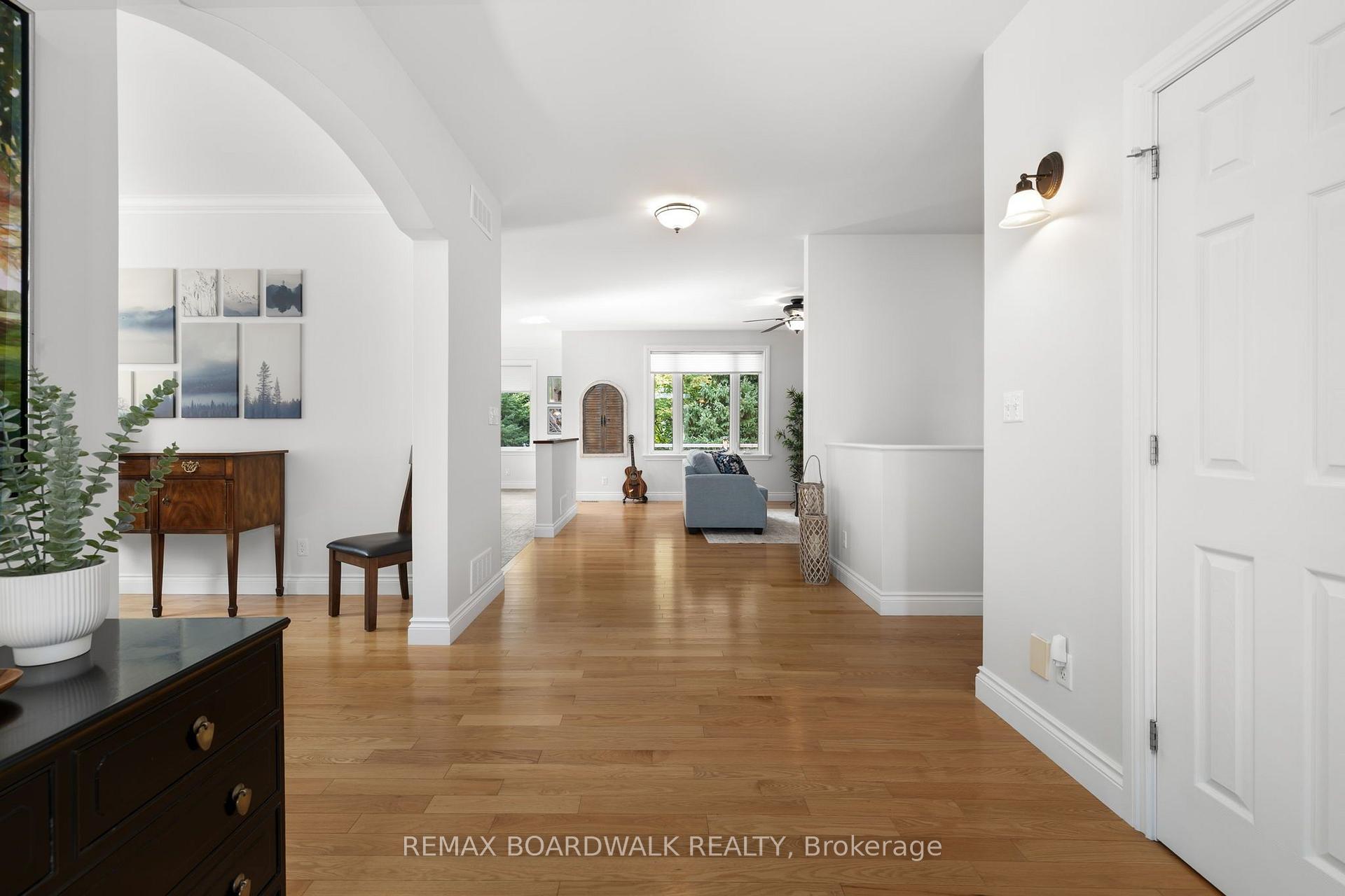 Photo 12 of 136 Macpherson Way, Drummond/North Elmsley, Drummond N Elmsley (Drummond) Twp — HOMEH
