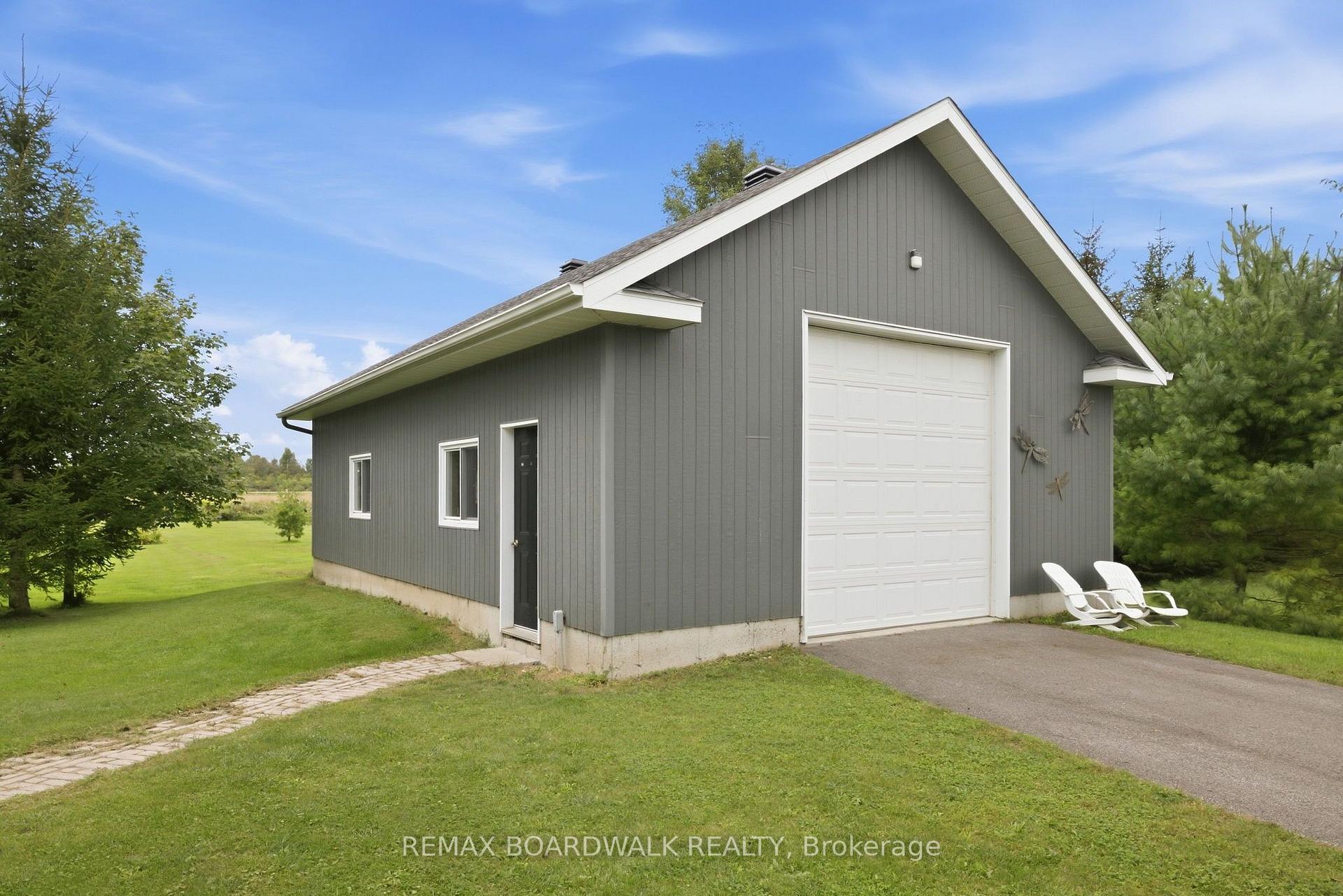 Photo 41 of 136 Macpherson Way, Drummond/North Elmsley, Drummond N Elmsley (Drummond) Twp — HOMEH