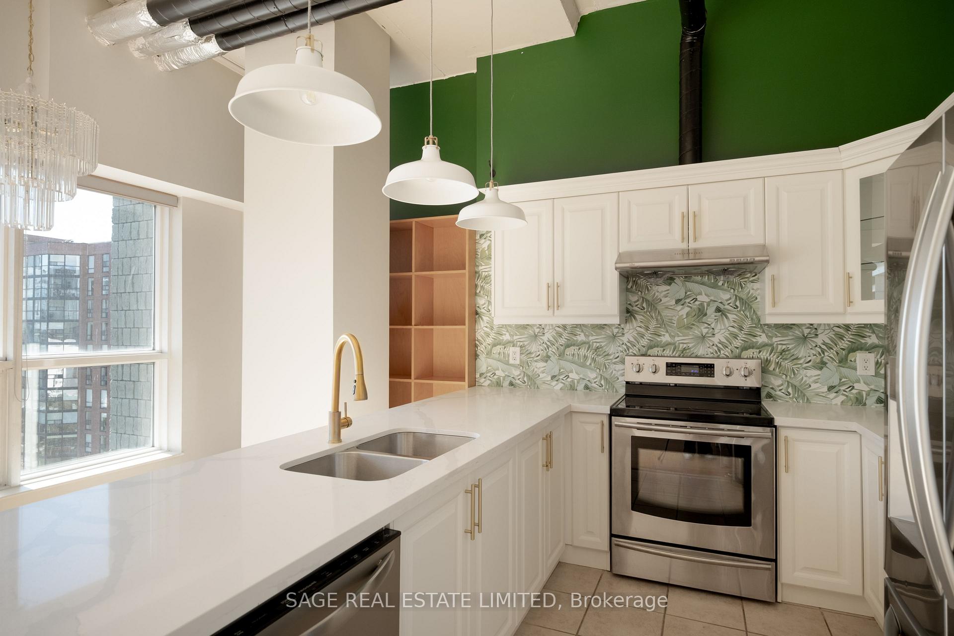 Photo 10 of Unit 719, 700 King Street W, Toronto, Niagara — HOMEH