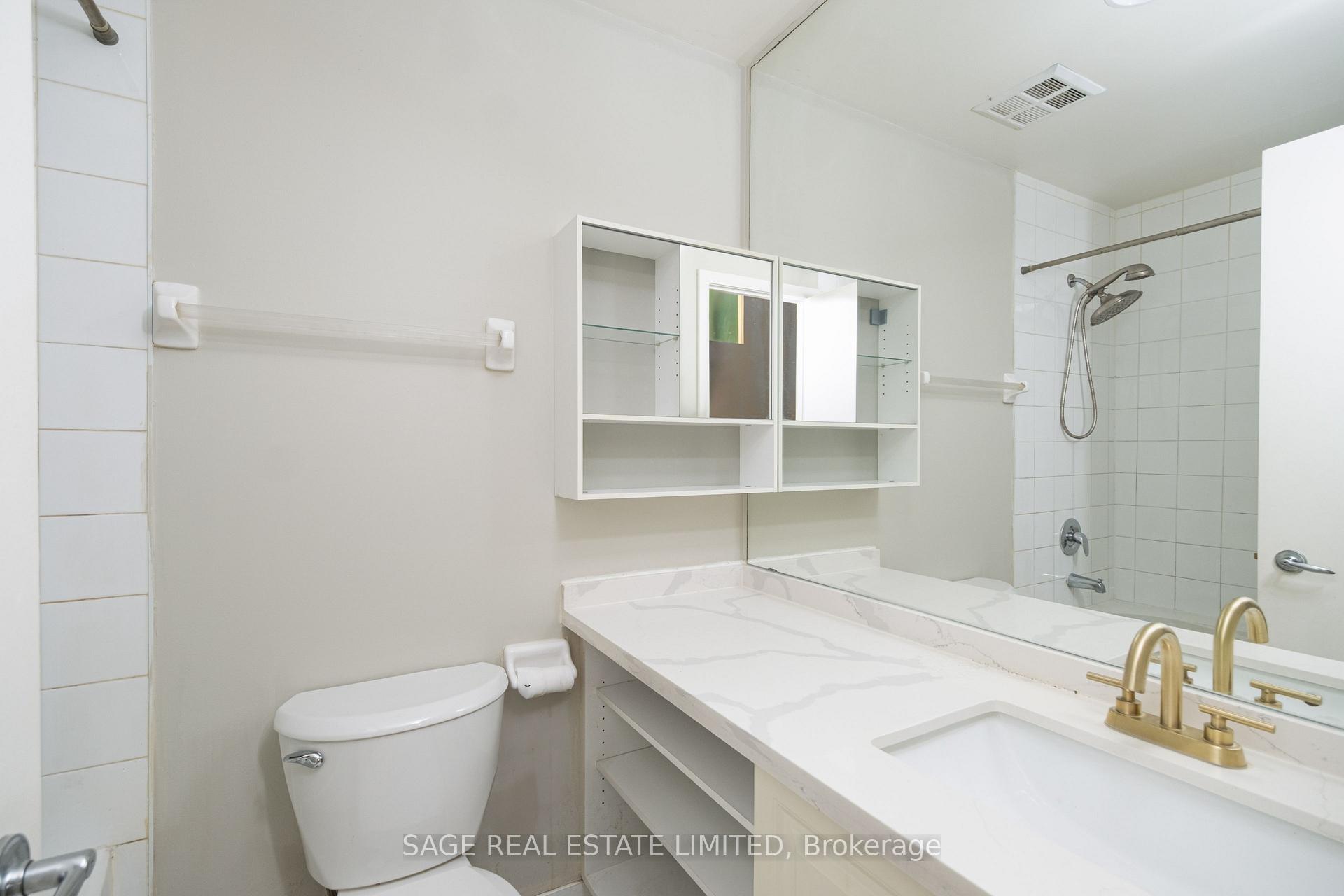 Photo 18 of Unit 719, 700 King Street W, Toronto, Niagara — HOMEH