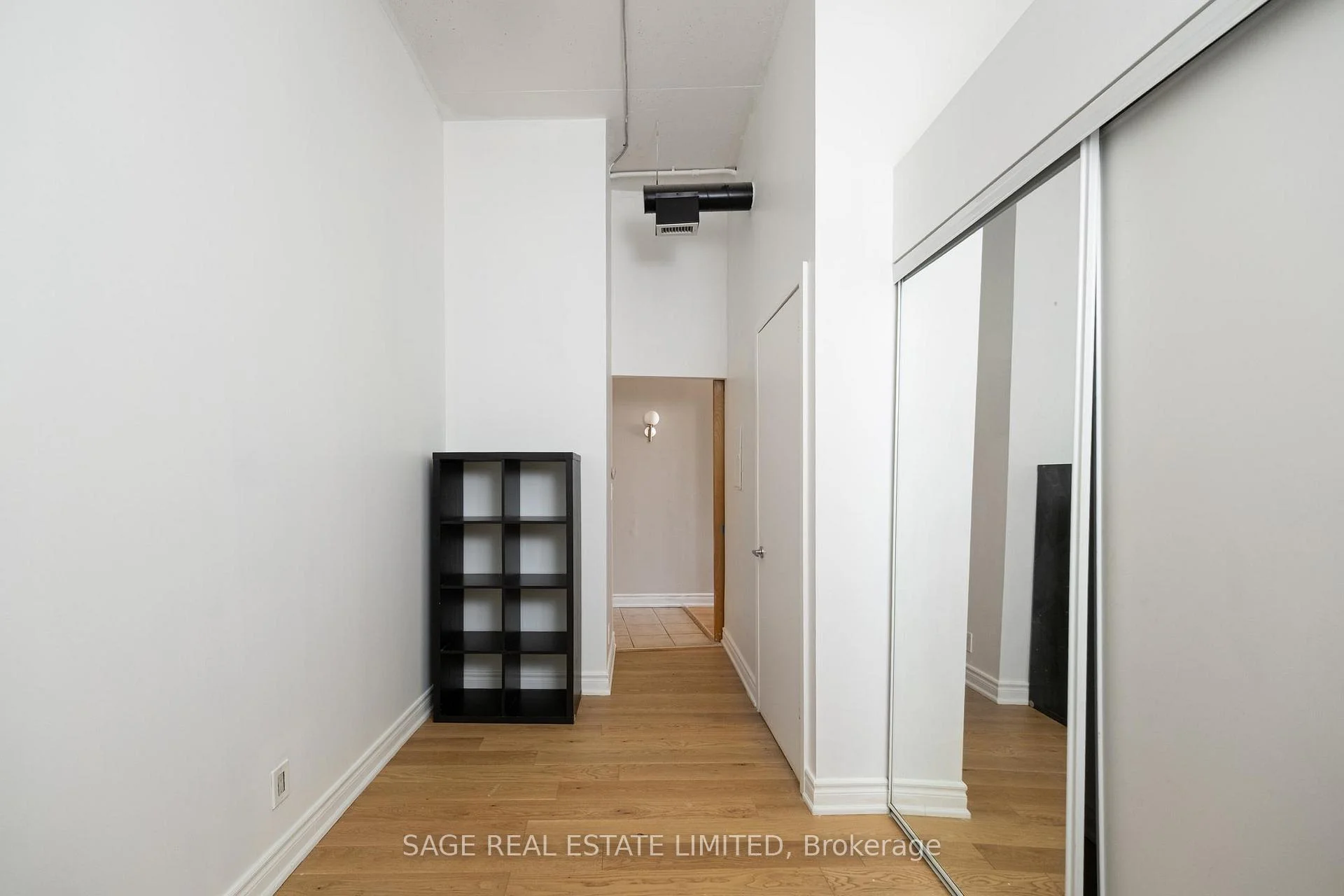 Photo 19 of Unit 719, 700 King Street W, Toronto, Niagara — HOMEH