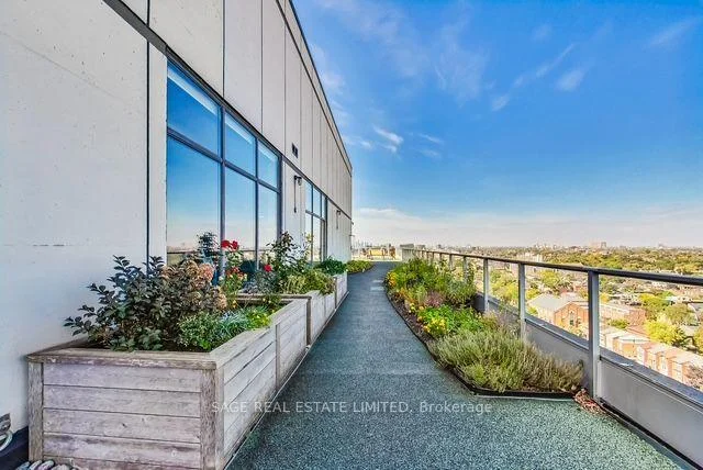 Photo 36 of Unit 719, 700 King Street W, Toronto, Niagara — HOMEH