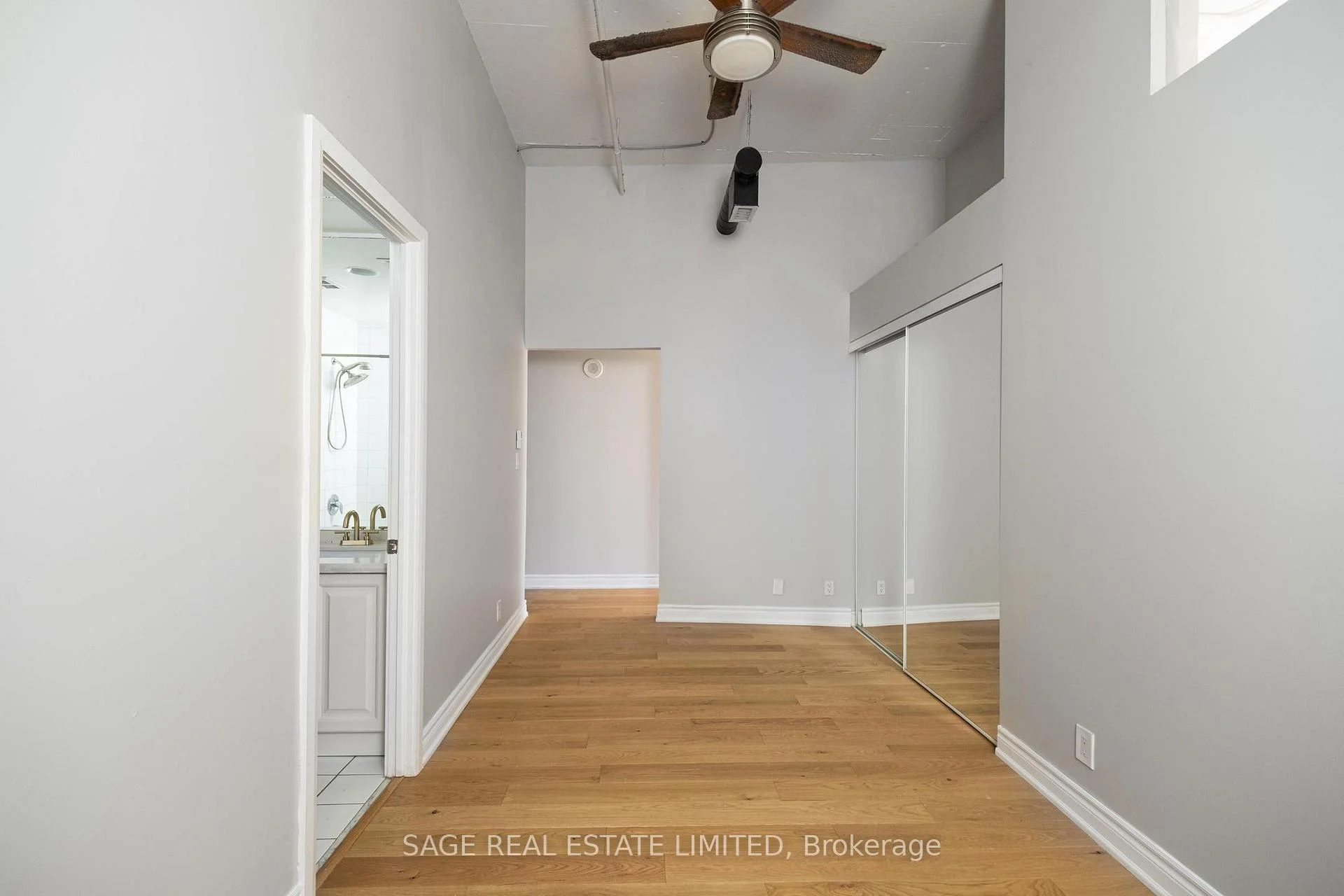 Photo 38 of Unit 719, 700 King Street W, Toronto, Niagara — HOMEH