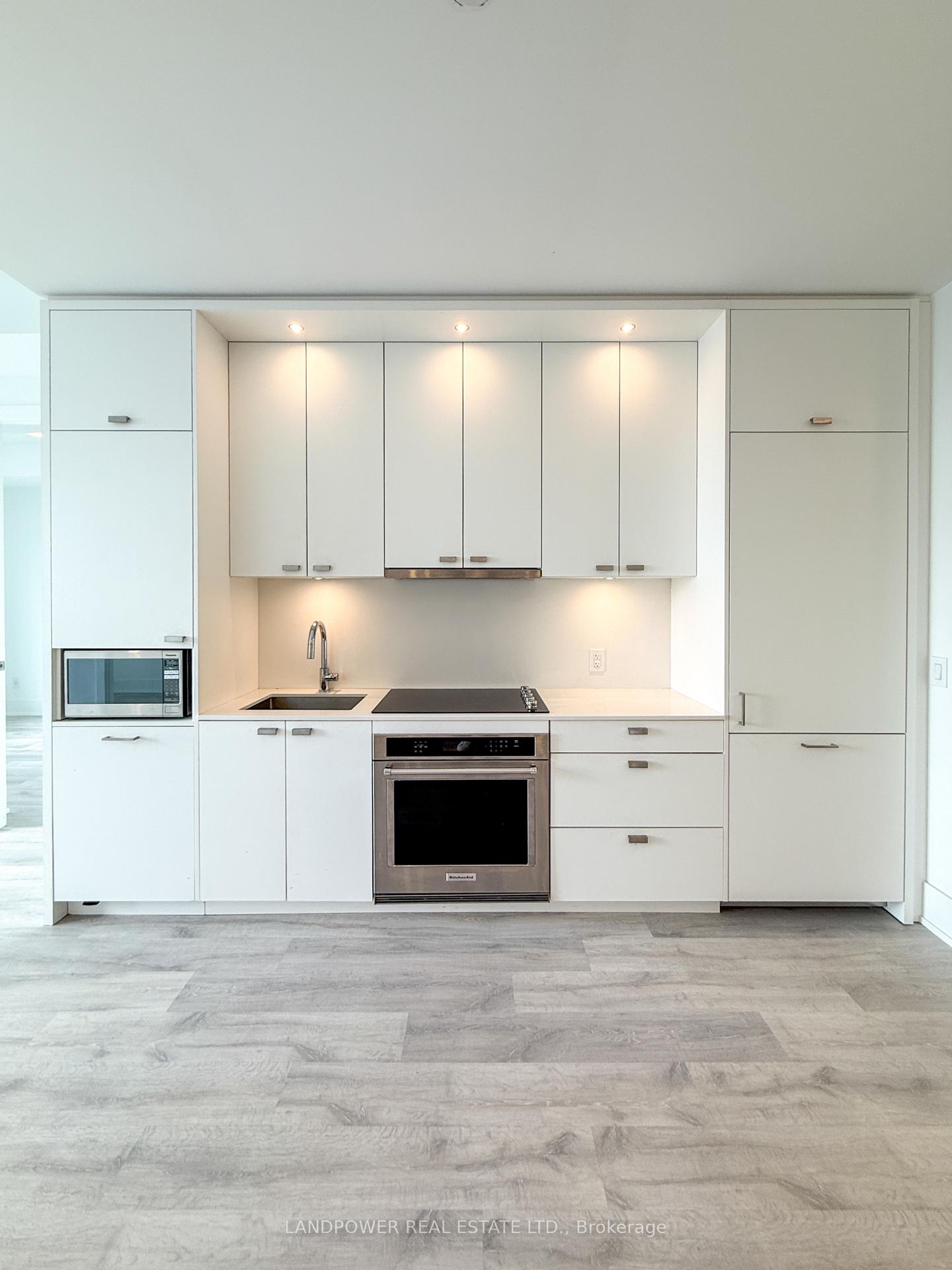 Photo 3 of Unit 2002, 480 Front Street W, Toronto, Waterfront Communities — HOMEH