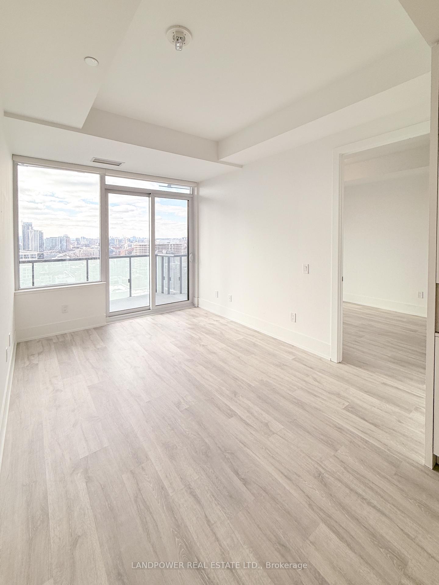 Photo 5 of Unit 2002, 480 Front Street W, Toronto, Waterfront Communities — HOMEH