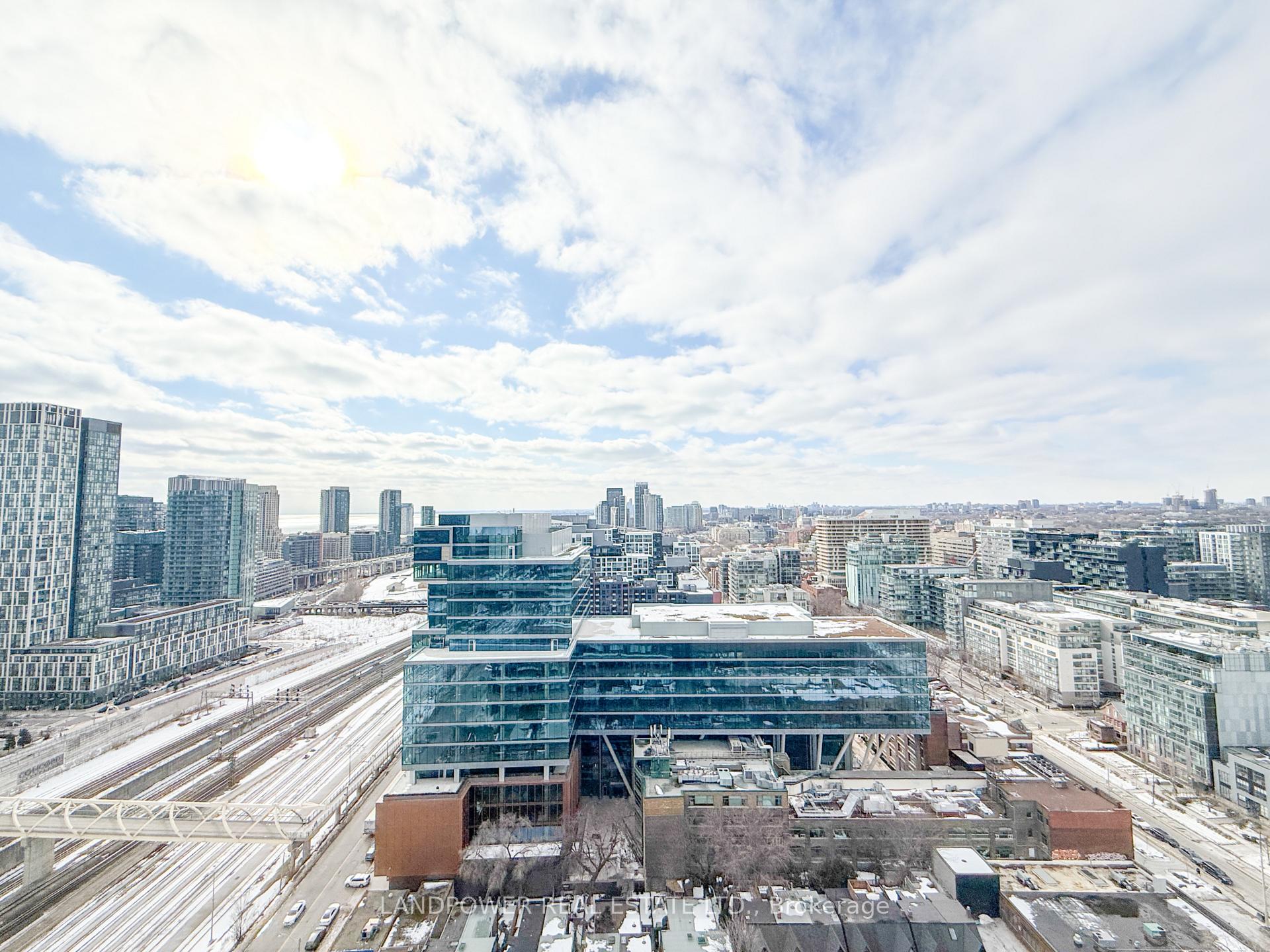 Photo 23 of Unit 2002, 480 Front Street W, Toronto, Waterfront Communities — HOMEH