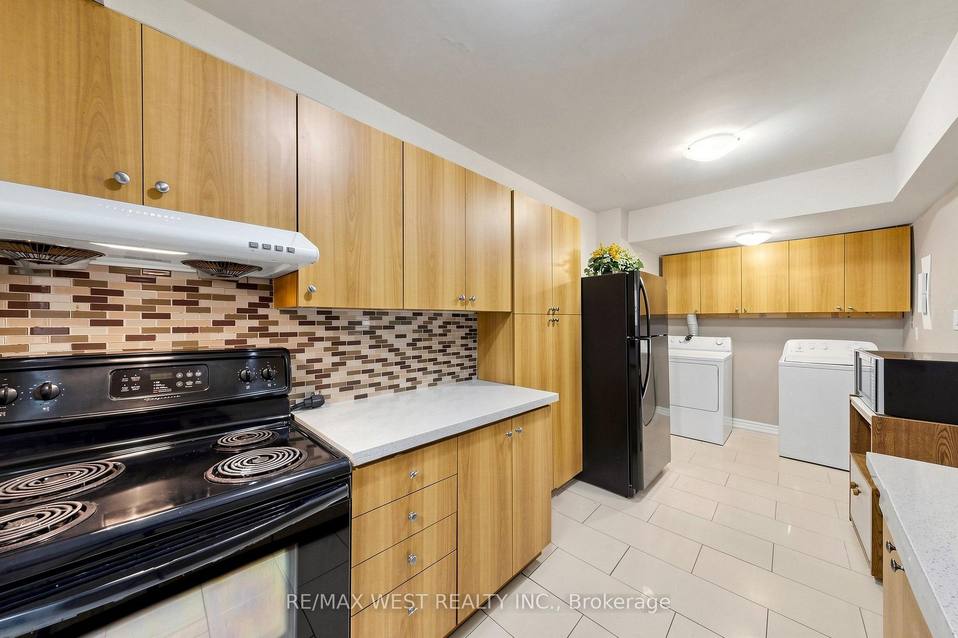 Photo of Unit 102, 370 Dixon Road
