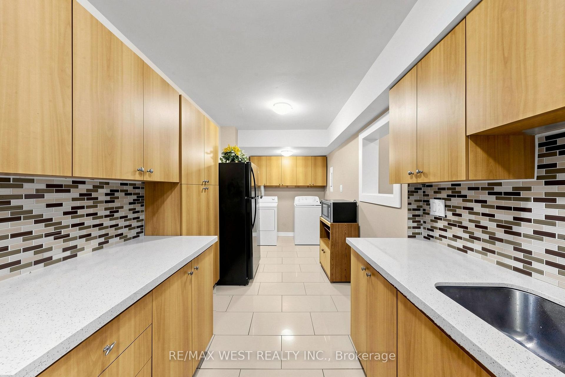 Photo 3 of Unit 102, 370 Dixon Road, Etobicoke, Kingsview Village-The Westway — HOMEH
