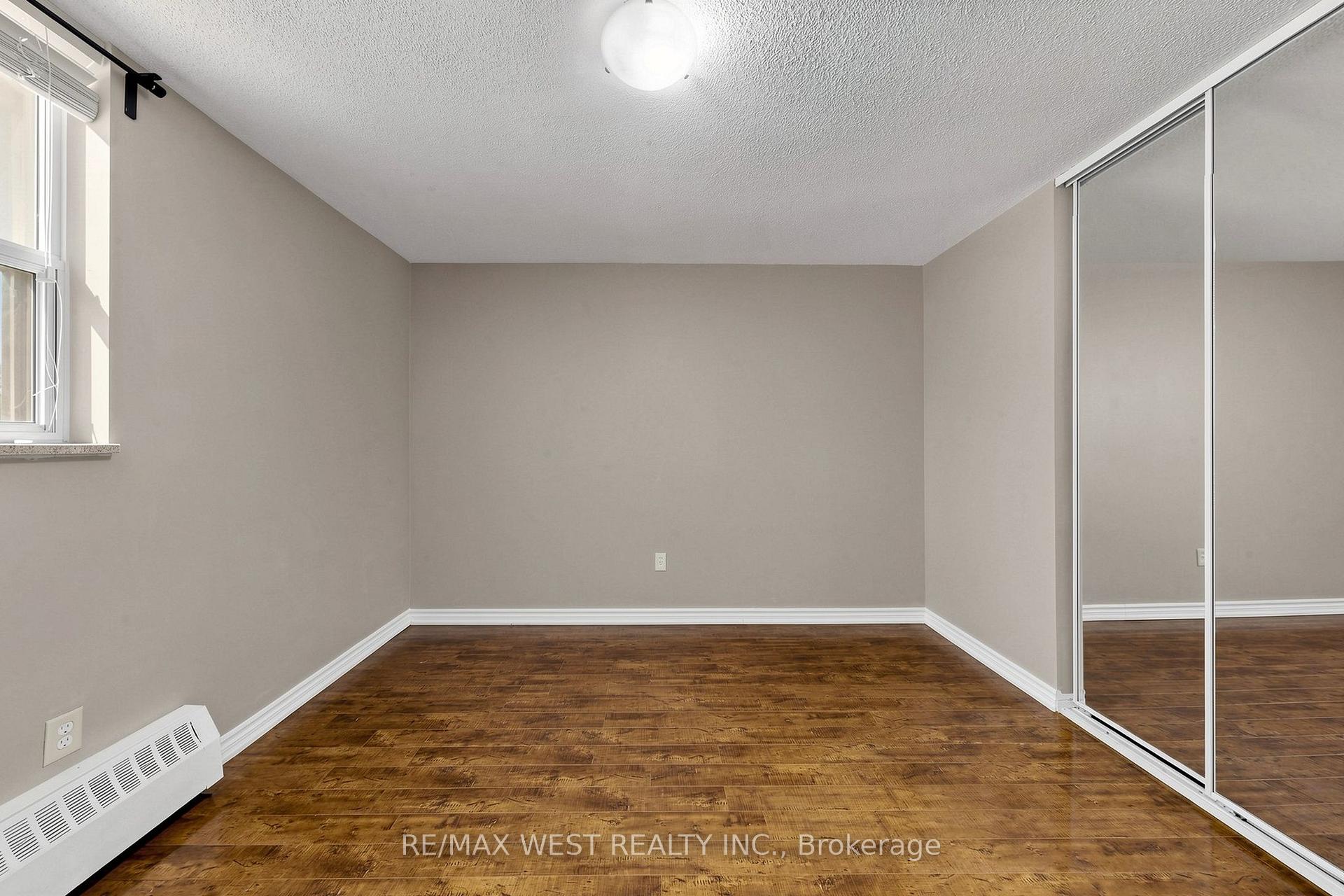 Photo 18 of Unit 102, 370 Dixon Road, Etobicoke, Kingsview Village-The Westway — HOMEH