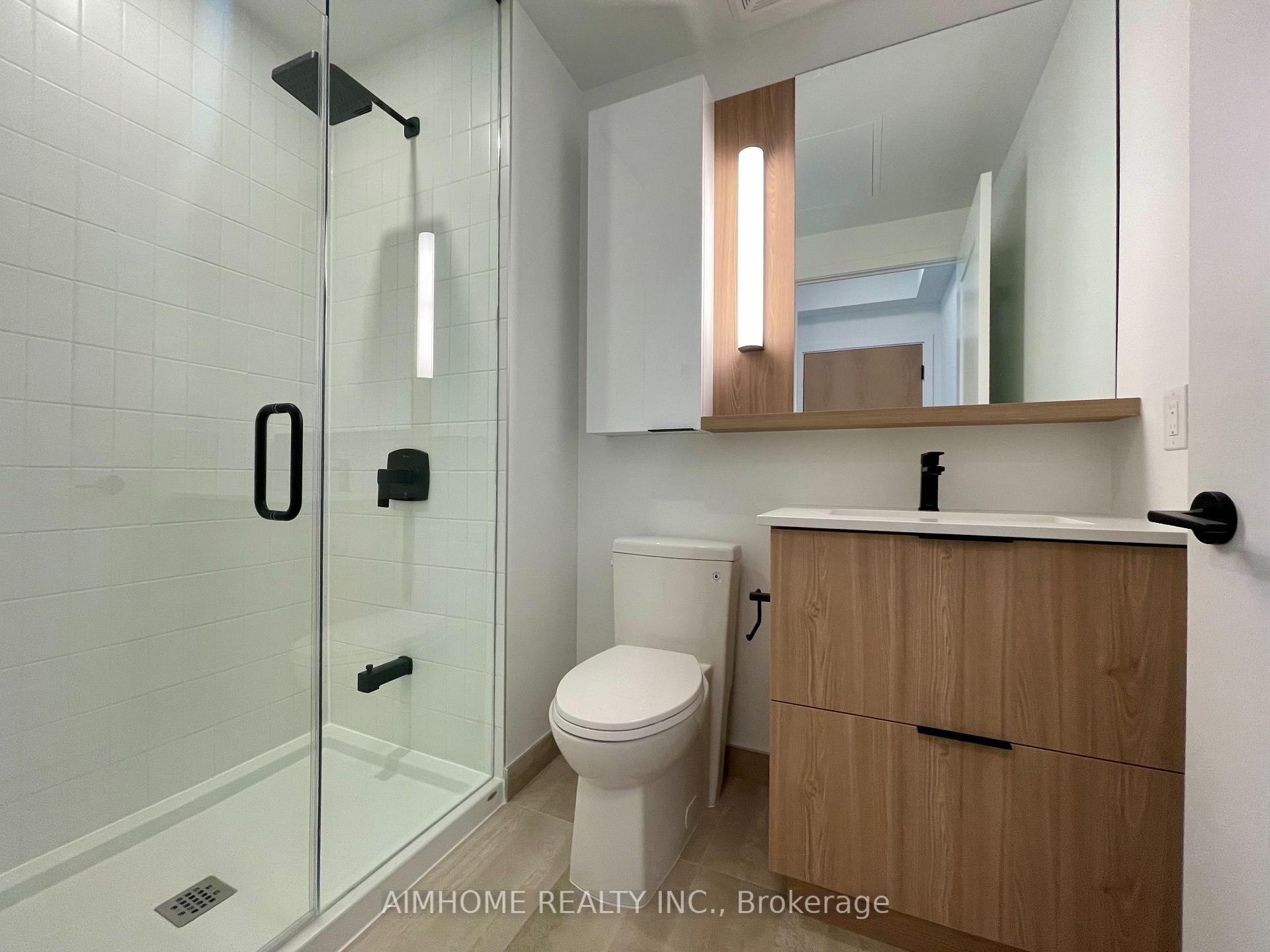 Photo 4 of Unit 1712, 5 Defries Street, Toronto, Regent Park — HOMEH