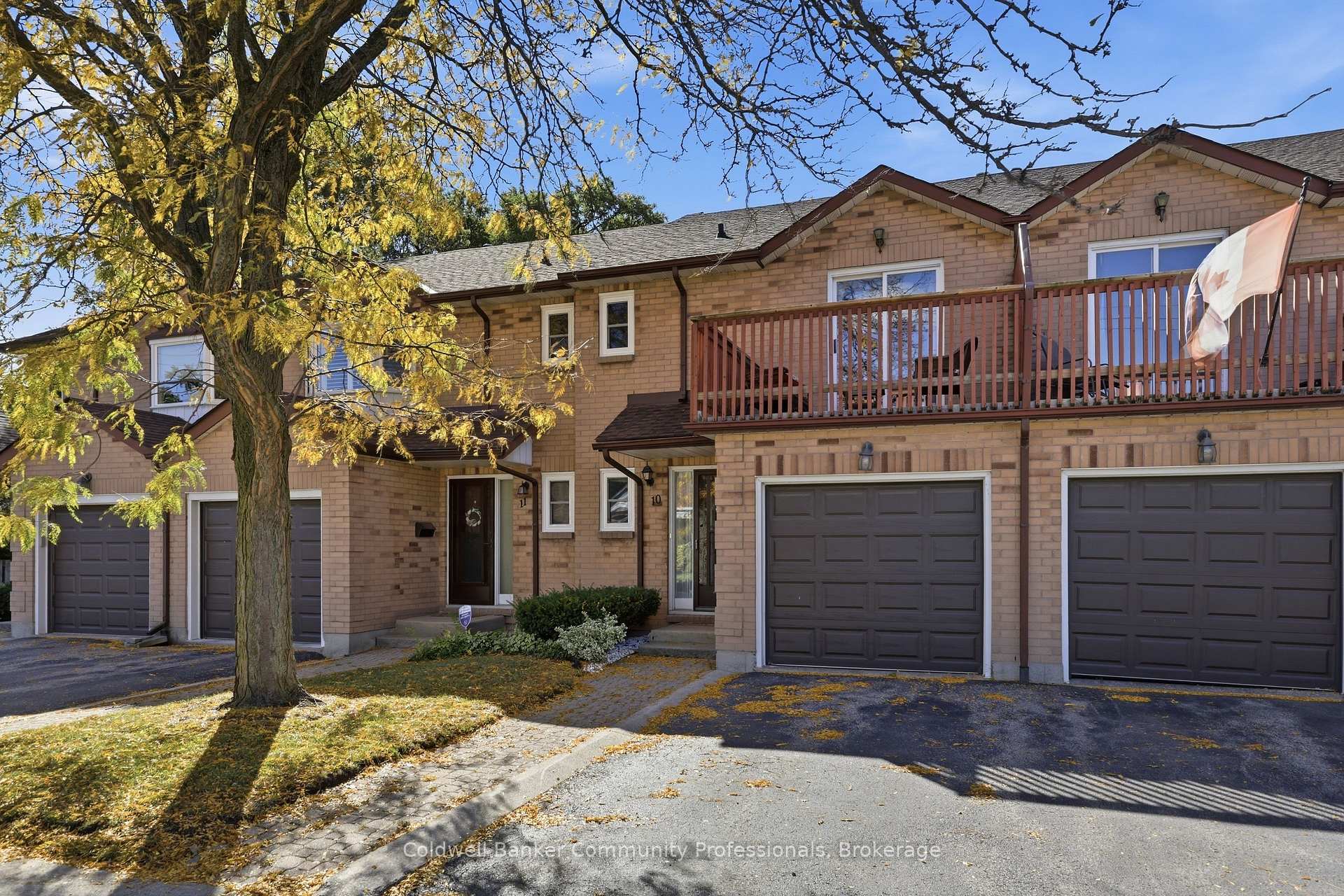 Photo 3 of Unit 10, 14 Brucedale Avenue E, Hamilton, Centremount — HOMEH