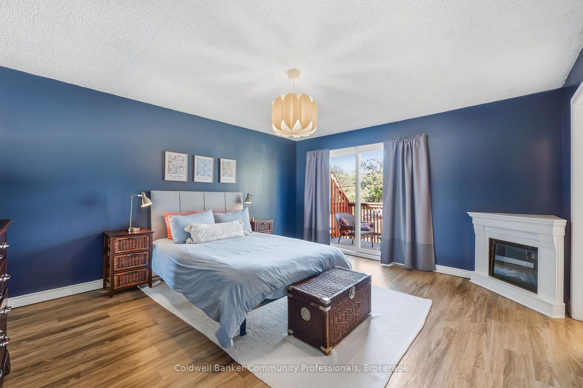 Photo 8 of Unit 10, 14 Brucedale Avenue E, Hamilton, Centremount — HOMEH