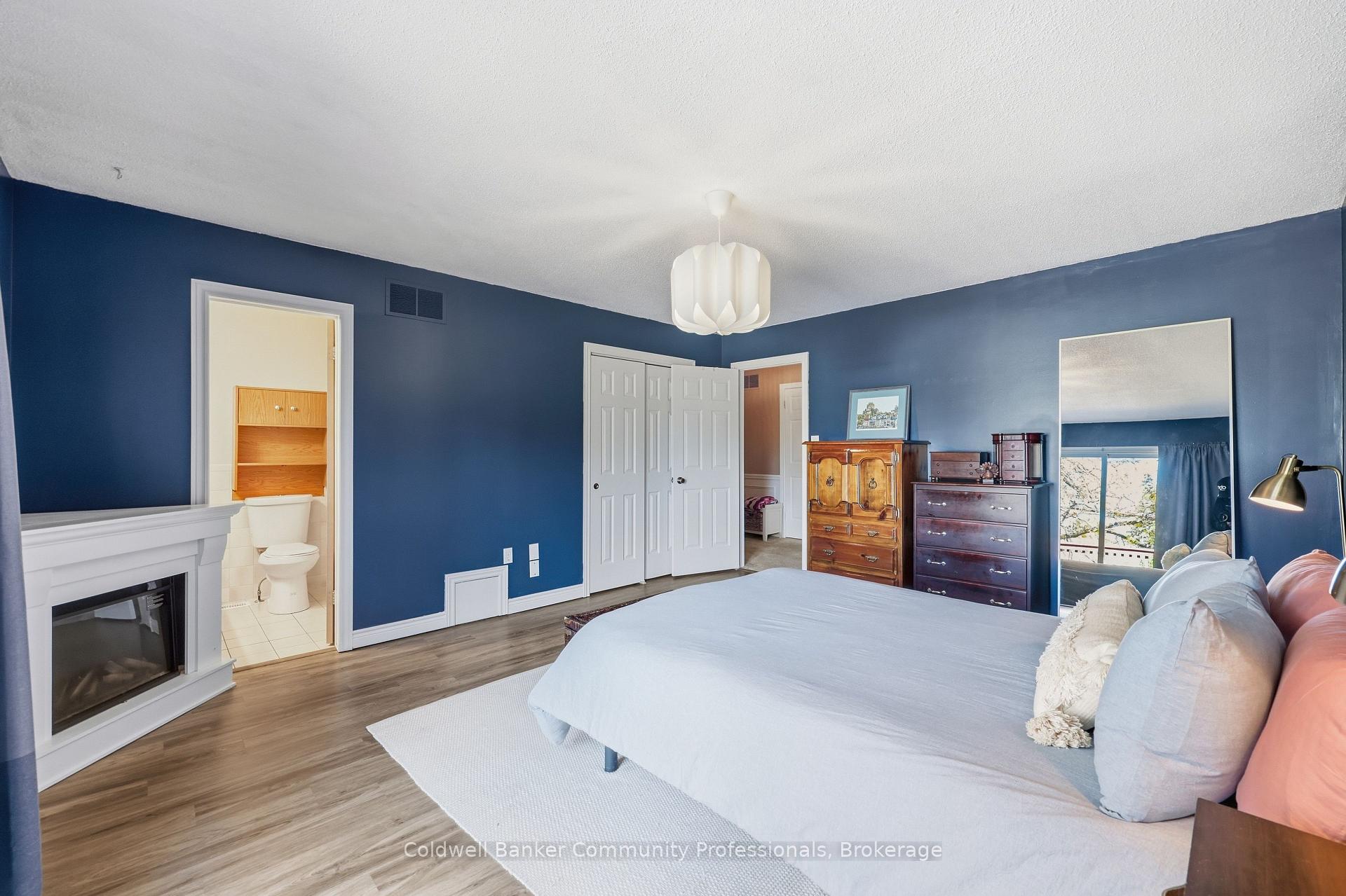 Photo 9 of Unit 10, 14 Brucedale Avenue E, Hamilton, Centremount — HOMEH