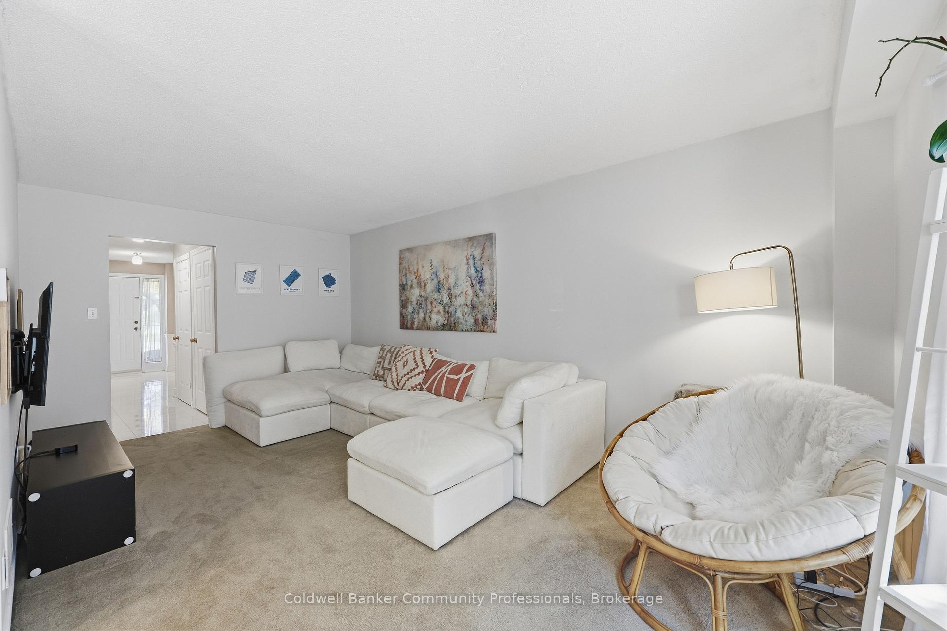 Photo 19 of Unit 10, 14 Brucedale Avenue E, Hamilton, Centremount — HOMEH