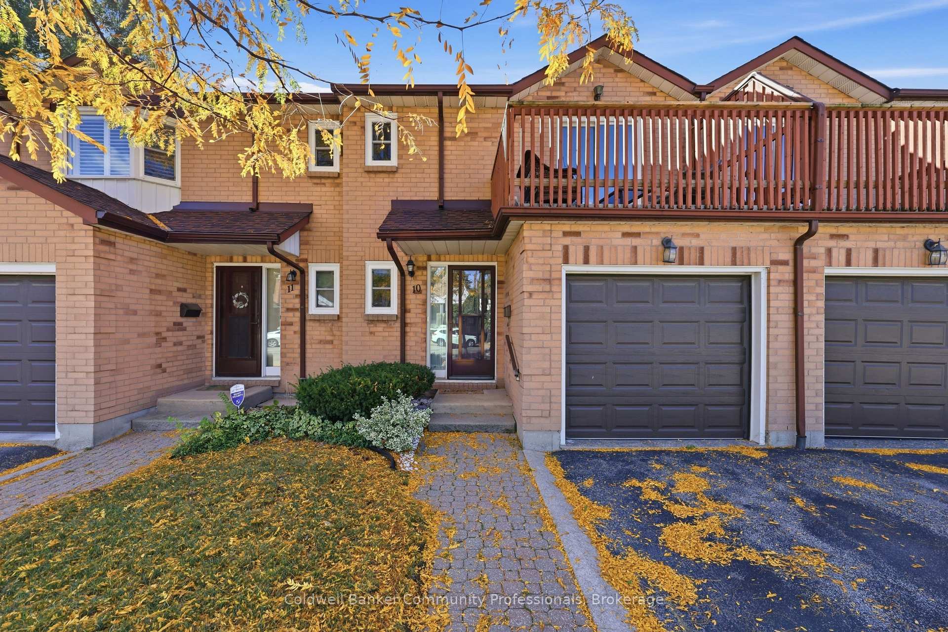 Photo 34 of Unit 10, 14 Brucedale Avenue E, Hamilton, Centremount — HOMEH