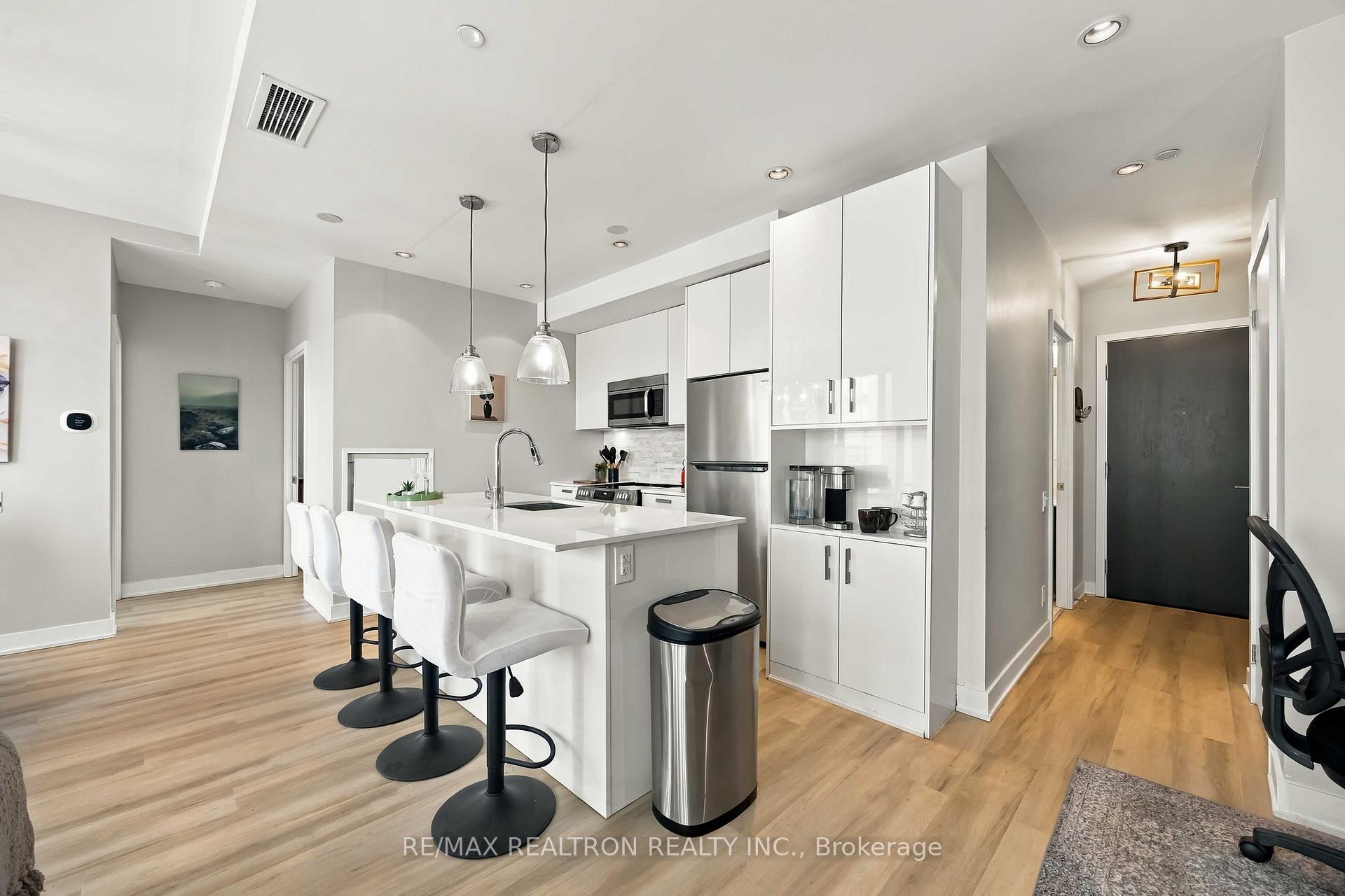 Photo of Unit 507, 1815 Yonge Street