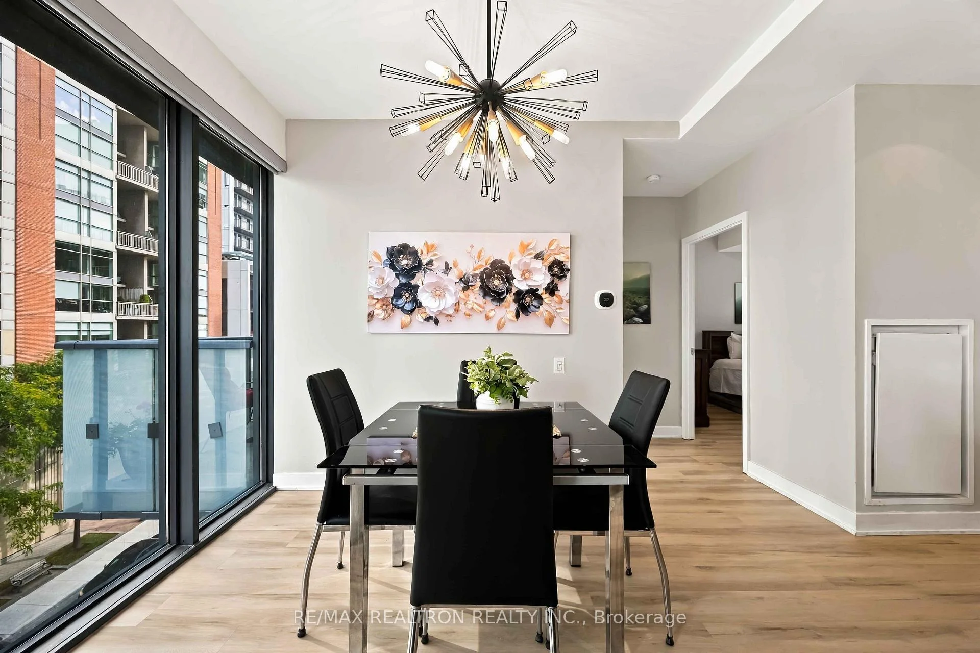 Photo 34 of Unit 507, 1815 Yonge Street, Toronto, Mount Pleasant West — HOMEH