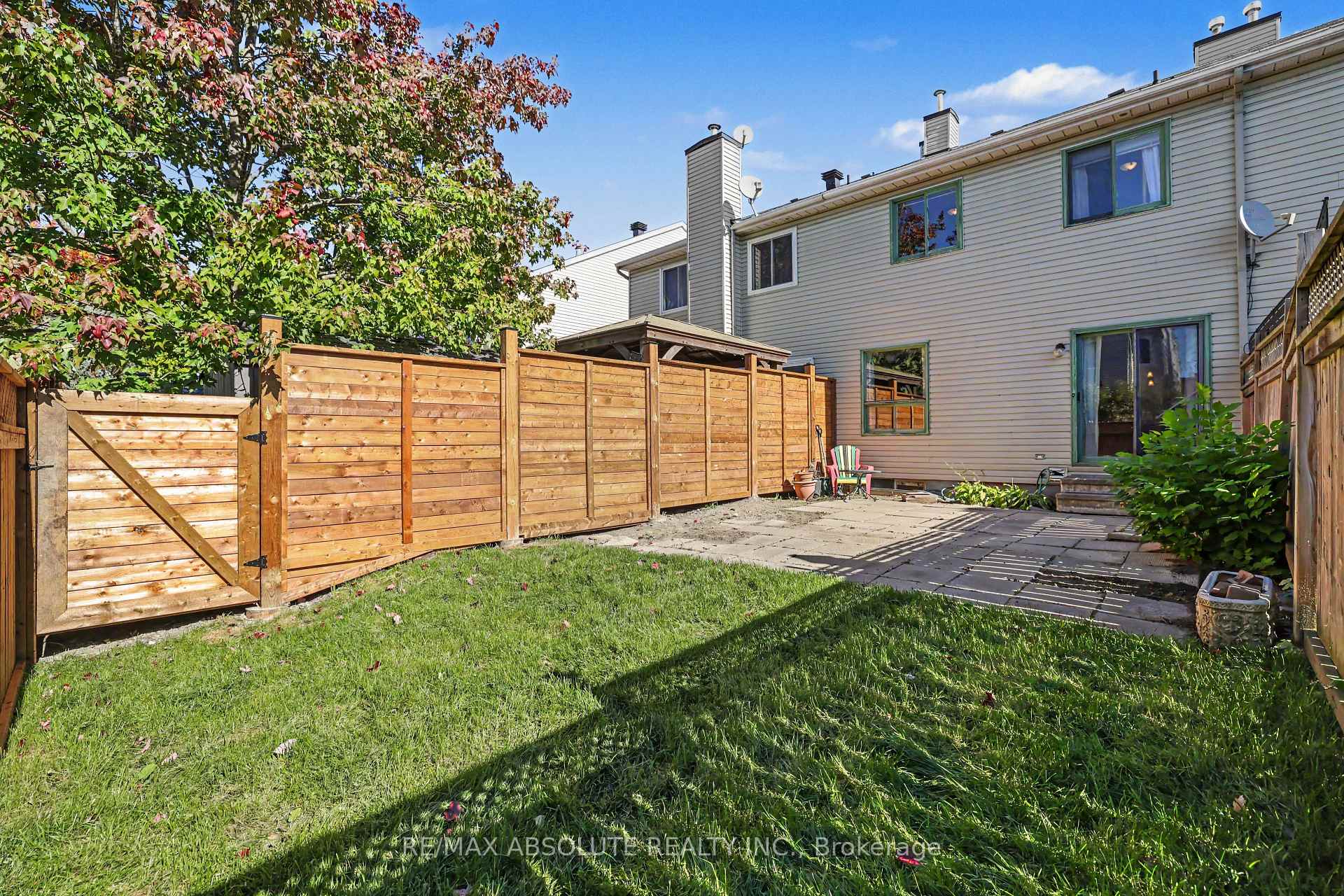 Photo 34 of 42 Roblyn Way, Ottawa, Barrhaven East — HOMEH