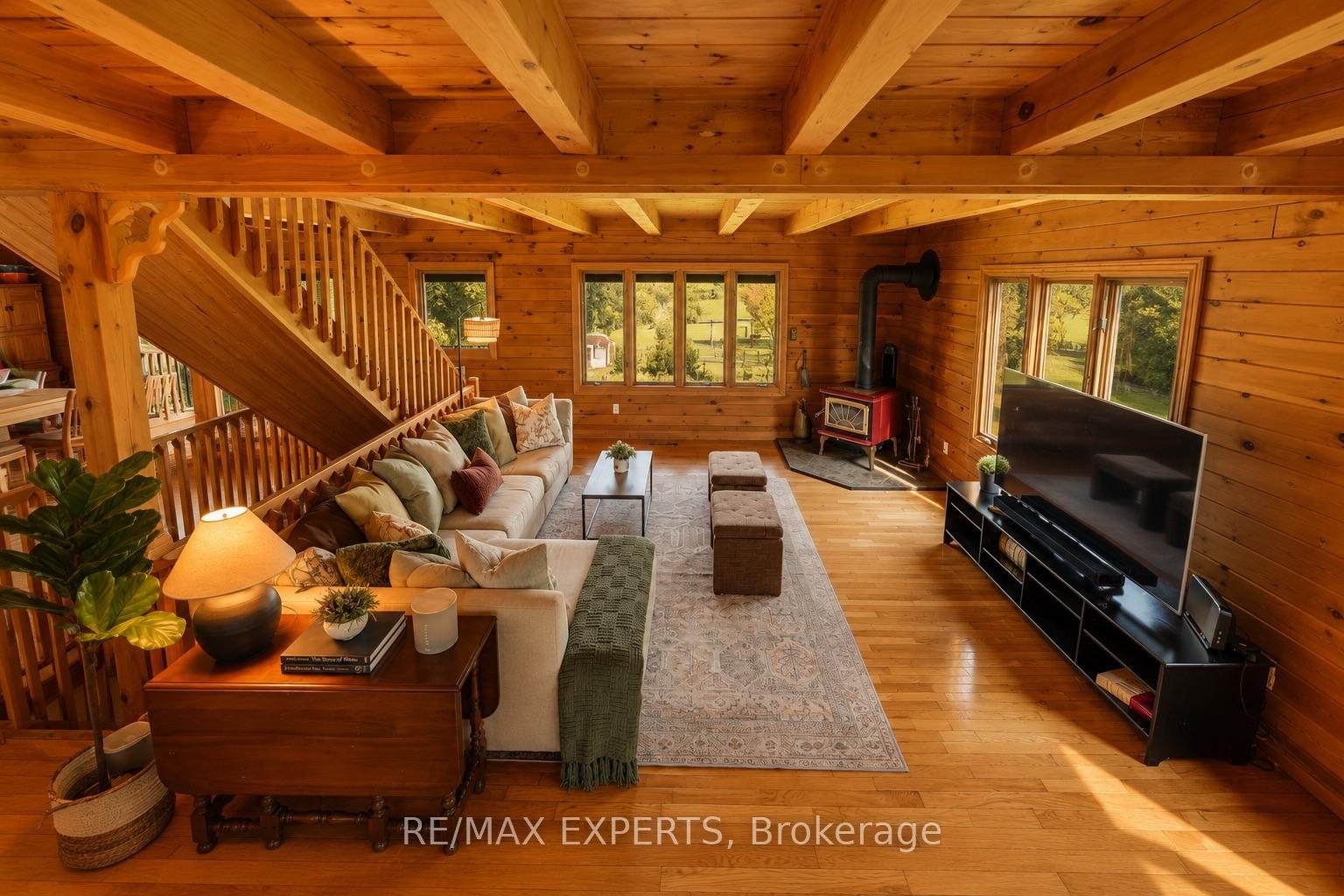 Photo 7 of 15481 Mount Wolfe Road, Caledon, Palgrave — HOMEH