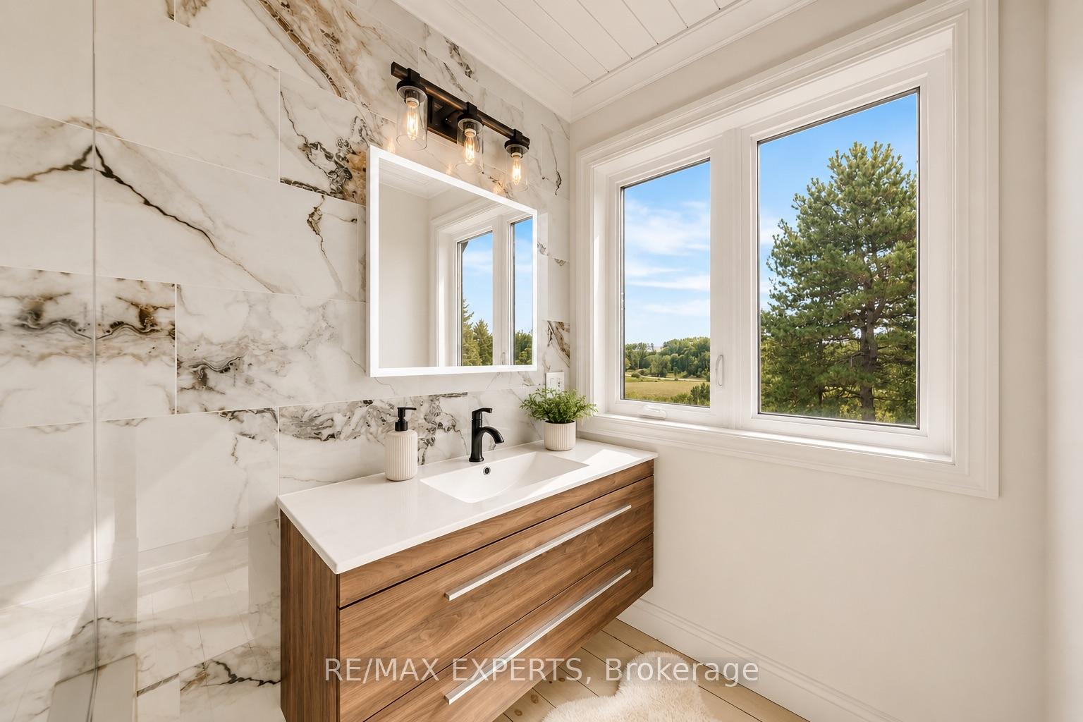 Photo 21 of 15481 Mount Wolfe Road, Caledon, Palgrave — HOMEH