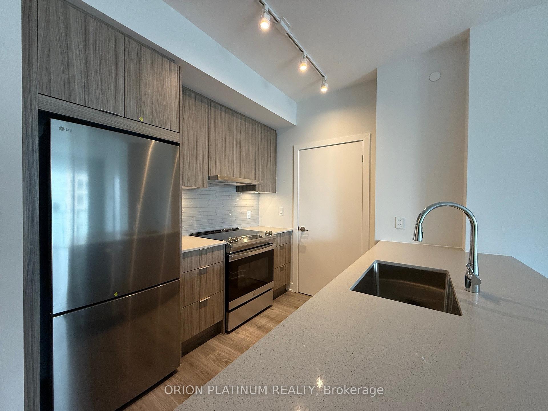 Photo 4 of Unit 1201, 430 Square One Drive, Mississauga, Creditview — HOMEH