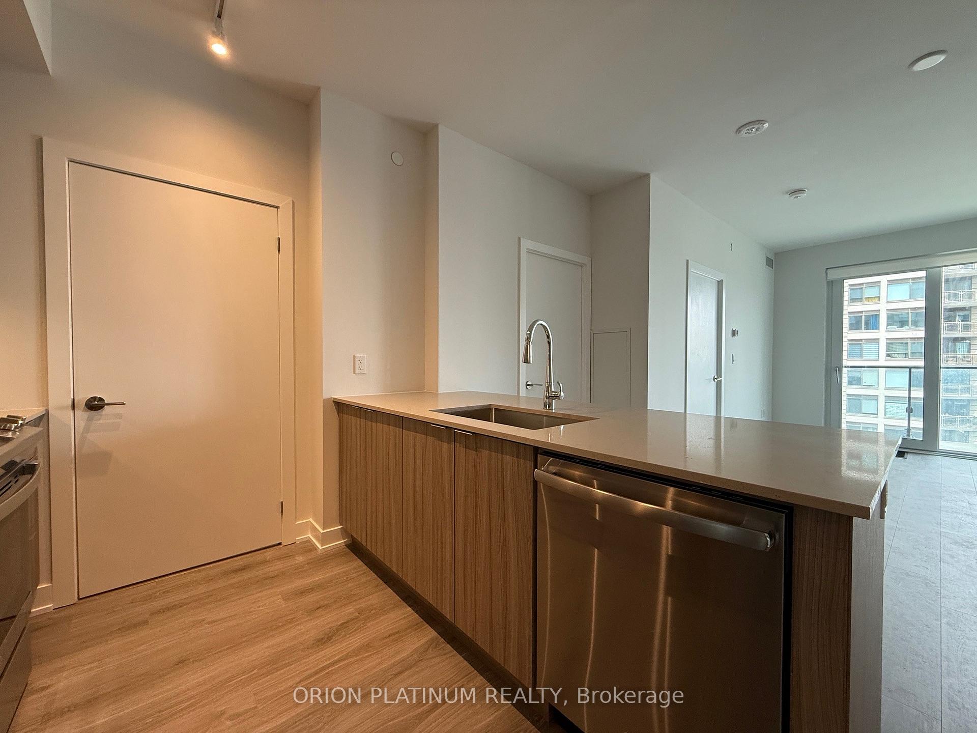 Photo 5 of Unit 1201, 430 Square One Drive, Mississauga, Creditview — HOMEH