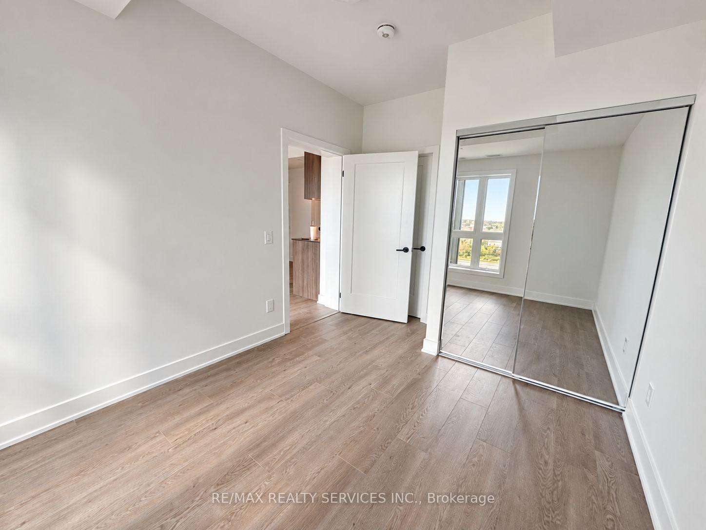 Photo 6 of Unit 615, 3008 William Cutmore Boulevard, Oakville, Joshua Meadows — HOMEH