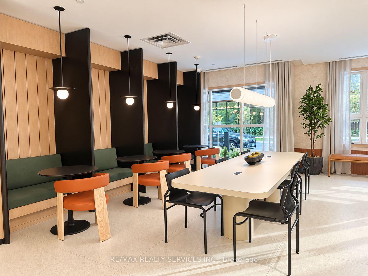 Photo 19 of Unit 615, 3008 William Cutmore Boulevard, Oakville, Joshua Meadows — HOMEH