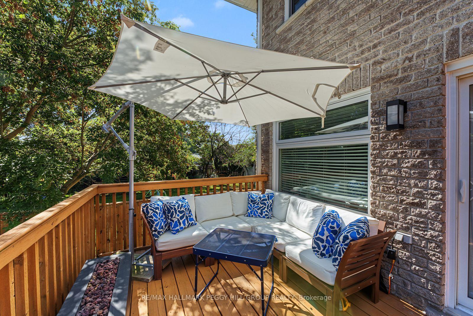 Photo 8 of 83 Sanford Street, Barrie, Sanford — HOMEH