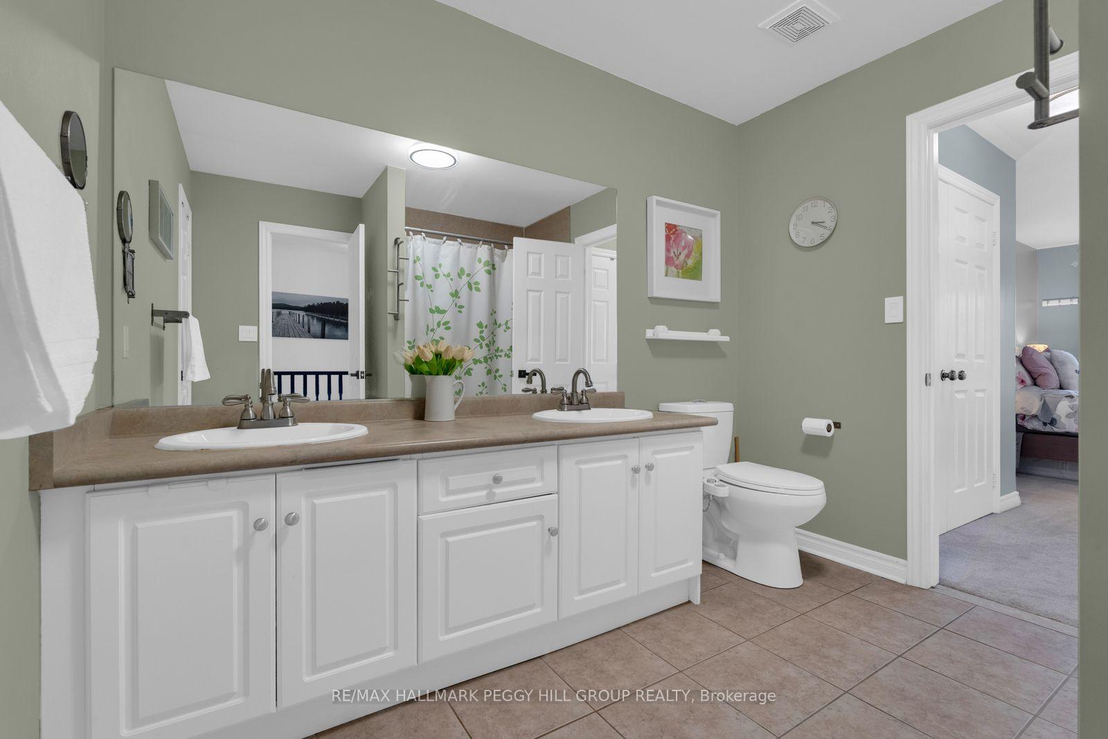 Photo 12 of 83 Sanford Street, Barrie, Sanford — HOMEH