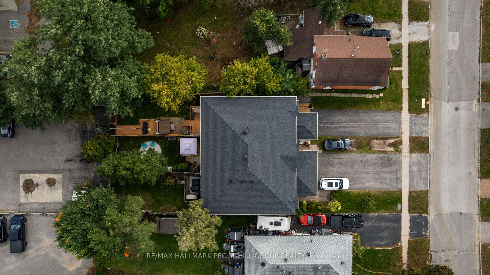 Photo 21 of 83 Sanford Street, Barrie, Sanford — HOMEH