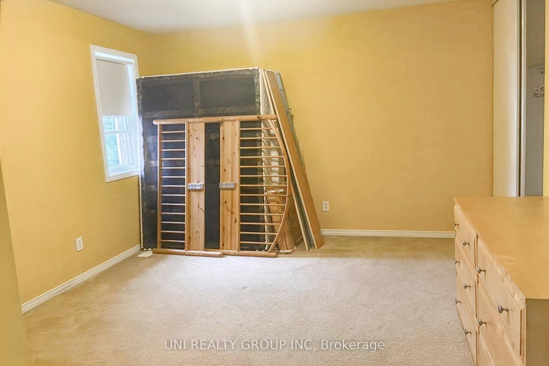 Photo 17 of 131 Lamplighters Drive, Ottawa, Barrhaven - Cedargrove/Fraserdale — HOMEH