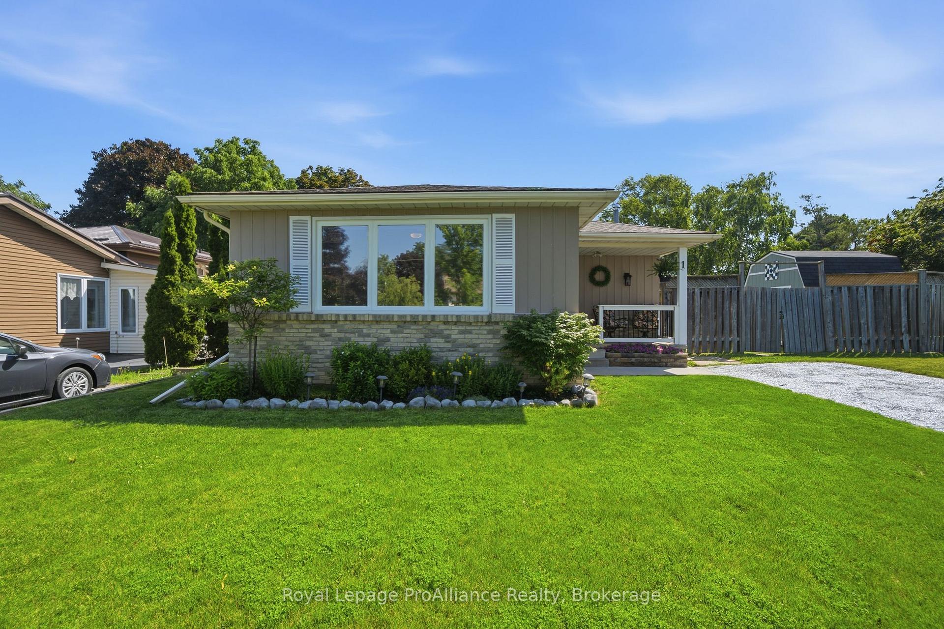 Photo 4 of 1 Alnet Drive, Belleville, Belleville Ward — HOMEH