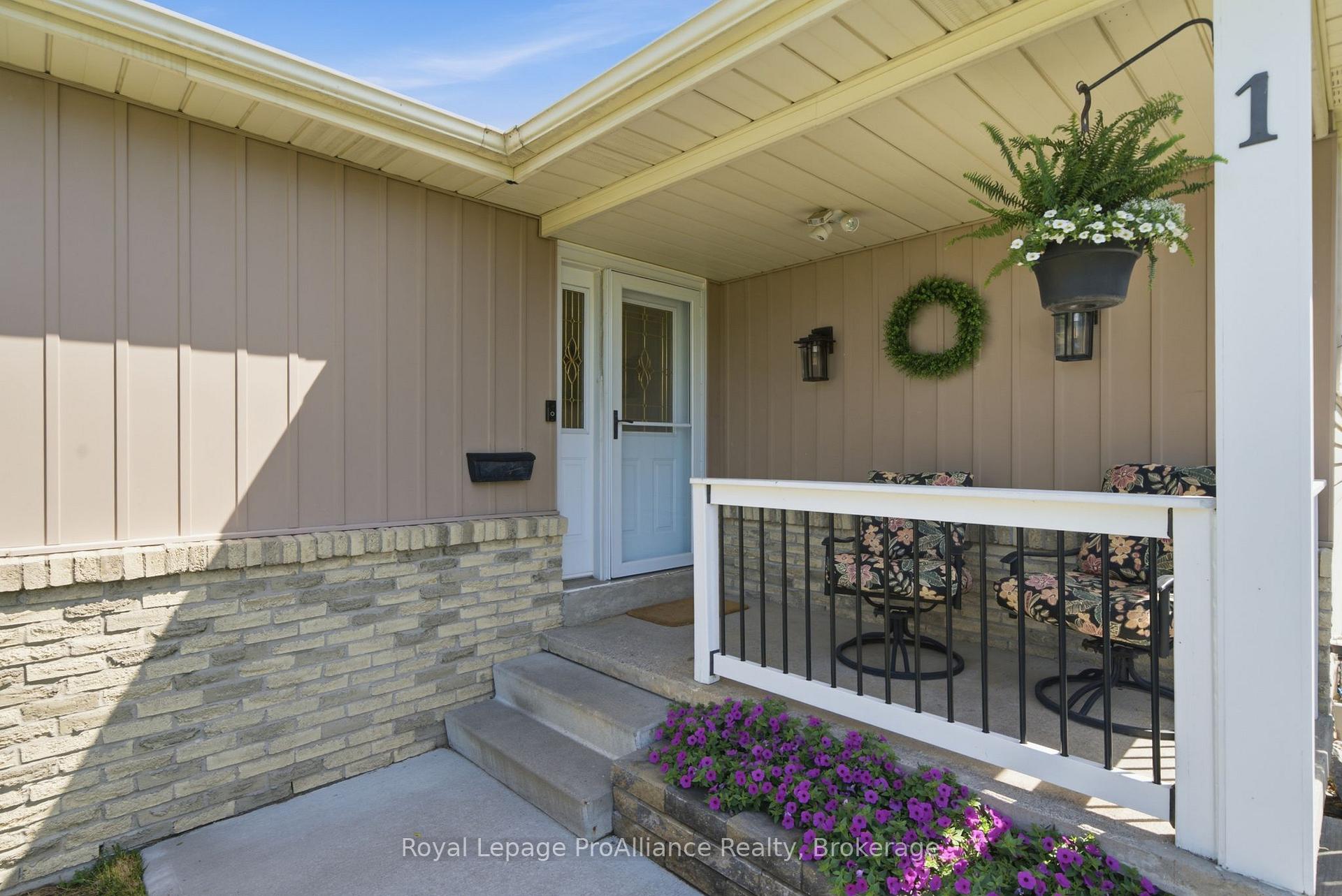 Photo 6 of 1 Alnet Drive, Belleville, Belleville Ward — HOMEH