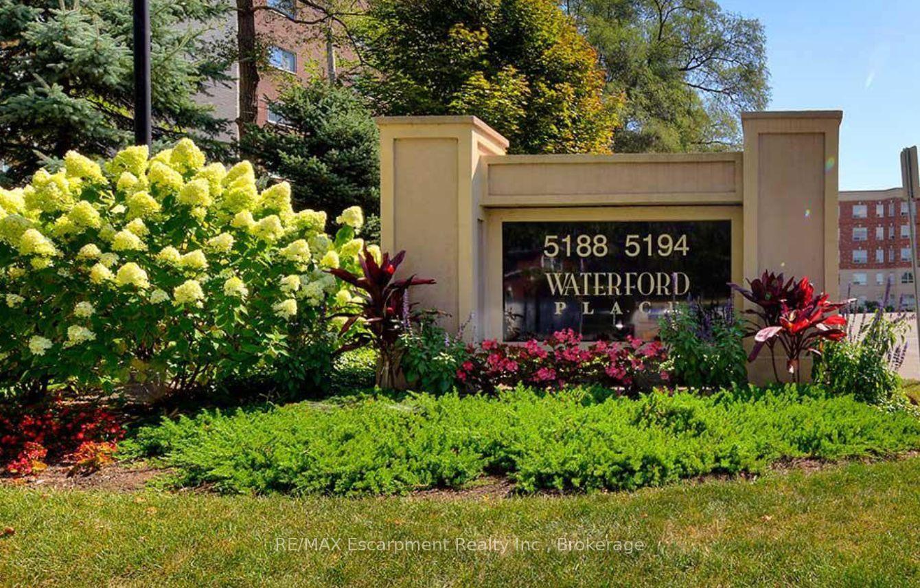 Photo of Unit 310, 5188 Lakeshore Road