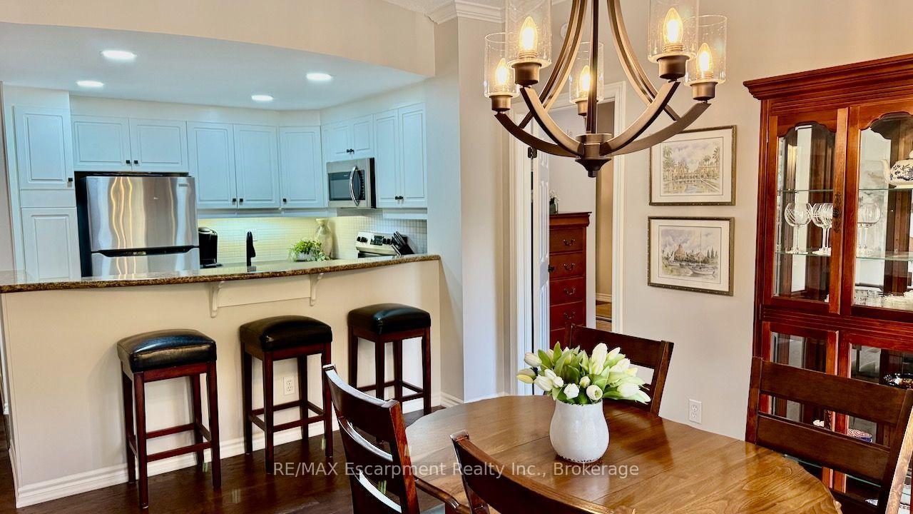 Photo 18 of Unit 310, 5188 Lakeshore Road, Burlington, Appleby — HOMEH