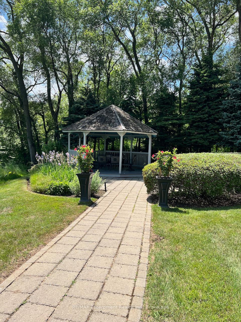 Photo 42 of Unit 310, 5188 Lakeshore Road, Burlington, Appleby — HOMEH