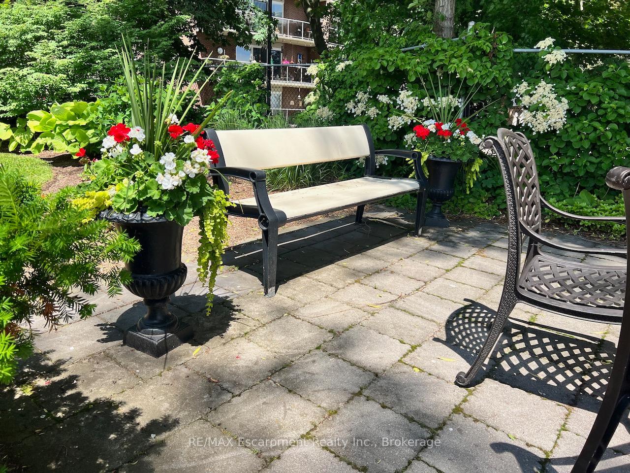 Photo 44 of Unit 310, 5188 Lakeshore Road, Burlington, Appleby — HOMEH