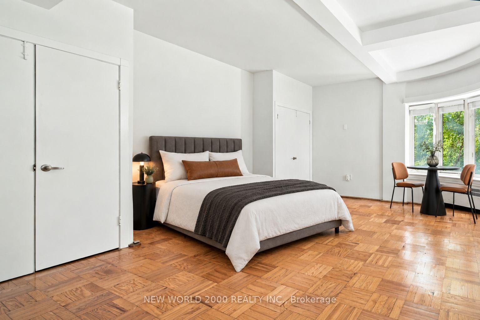 Photo 5 of Unit 102, 110 St Clair Avenue W, Toronto, Yonge-St. Clair — HOMEH